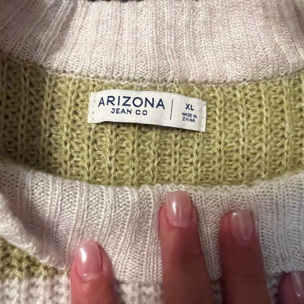 Oversized green and tan sweater